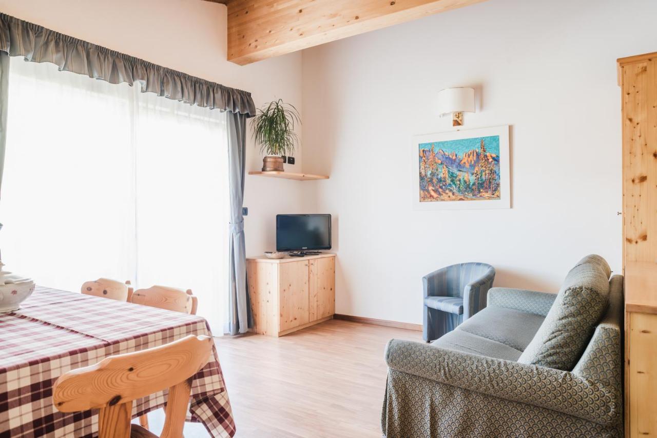 Residence Dolomia Pozza di Fassa Luaran gambar