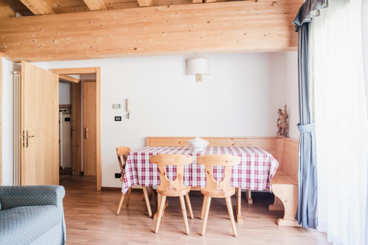 Residence Dolomia Pozza di Fassa Luaran gambar